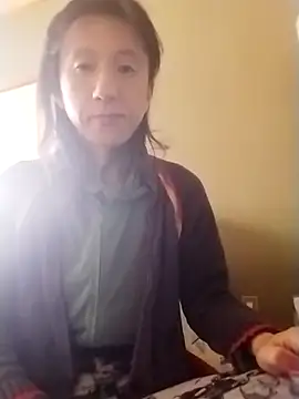 mako7612 online show from March 7, 5:59 am