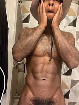 Snapshot of MidwestMandingo9 chatting on March 1, 4:31 pm MidwestMandingo9 online show from March 1, 4:31 pm