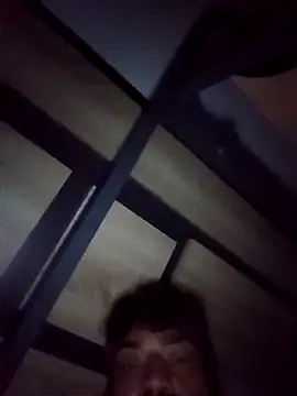 turistahot online show from April 4, 4:00 am