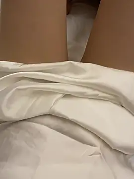 Snapshot of Angela-sexxy chatting on May 2, 2:00 pm Angela-sexxy online show from May 2, 2:00 pm