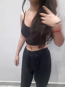 Tanu688 online show from April 19, 4:50 pm