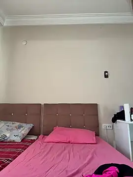 Snapshot of emree-pelinn chatting on March 3, 3:07 pm emree-pelinn online show from March 3, 3:07 pm