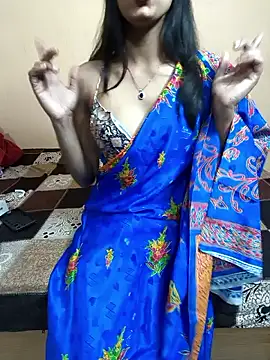 Snapshot of Glow_Queen chatting on March 3, 5:52 pm Glow Queen online show from March 3, 5:52 pm