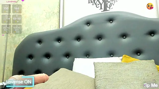 Snapshot of Steissy_cossio chatting on March 2, 2:35 pm Steissy cossio online show from March 2, 2:35 pm