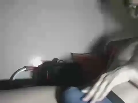 Snapshot of _mrnurul chatting on April 28, 4:45 pm mrnurul online show from April 28, 4:45 pm
