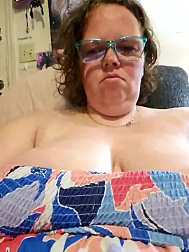 Snapshot of Purplesparkle1 chatting on March 15, 2:12 pm Purplesparkle1 online show from March 15, 2:12 pm