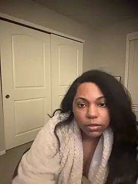 Snapshot of GoddessLiea chatting on March 3, 6:19 am GoddessLiea online show from March 3, 6:19 am