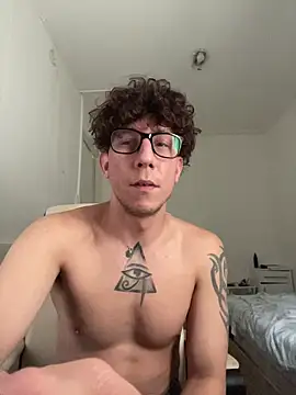 TitanNoir online show from March 8, 8:51 am