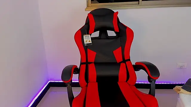 Mnell28 online show from March 24, 8:19 am