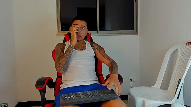 Mnell28 online show from April 10, 8:41 am