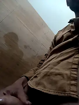 Snapshot of gauravsexy chatting on March 2, 2:25 am gauravsexy online show from March 2, 2:25 am