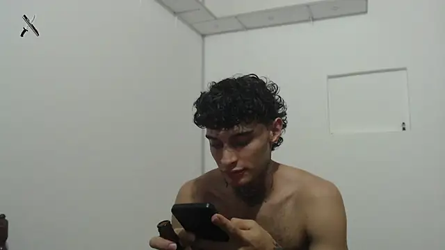 yourxcyberxangel online show from March 5, 1:45 am