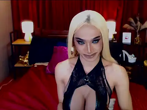 KieraLee online show from March 29, 4:56 am