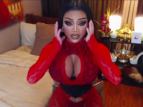 Snapshot of CleoHarkness chatting on March 2, 10:33 am CleoHarkness online show from March 2, 10:33 am