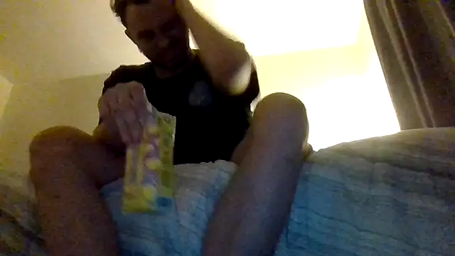 TallHungandCloudy69 online show from March 30, 1:56 pm