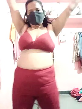 Miss-Dolly07 online show from April 19, 4:17 pm