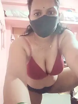 Snapshot of Miss-Dolly07 chatting on June 14, 6:32 pm Miss-Dolly07 online show from June 14, 6:32 pm