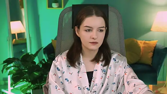 KellieBanshe online show from March 18, 4:15 am