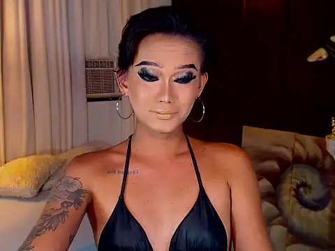 xXLustFullTransXx online show from April 13, 2:17 am