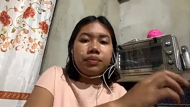 MatildaMozick online show from March 3, 9:53 pm