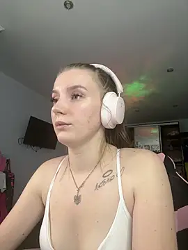 Mary Blu online show from January 31, 7:11 pm