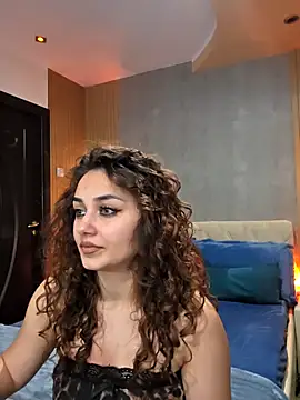 KatarinaHeaven online show from March 7, 8:50 pm