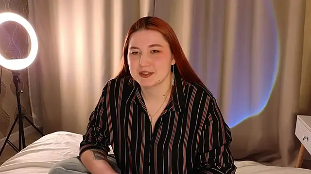 JaniceGray online show from March 7, 7:55 pm