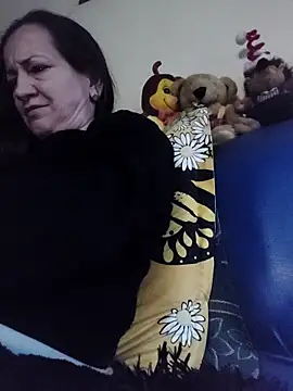 Snapshot of anayss17 chatting on March 17, 4:32 pm anayss17 online show from March 17, 4:32 pm