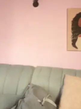 Im Luuu online show from April 17, 1:14 pm