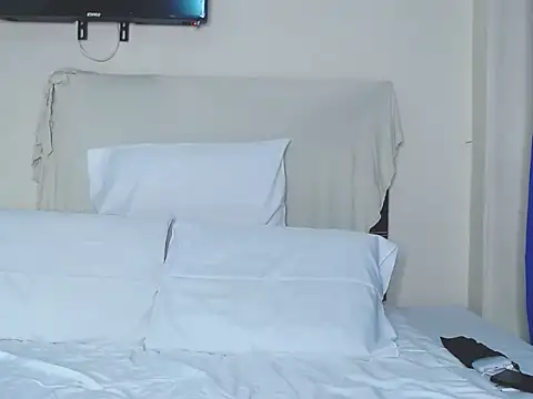 Snapshot of blaqchyna94 chatting on March 2, 4:58 pm blaqchyna94 online show from March 2, 4:58 pm