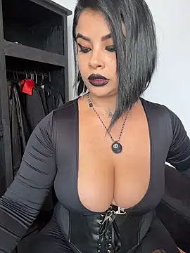 Snapshot of AriannaSmyth chatting on July 22, 5:38 pm AriannaSmyth online show from July 22, 5:38 pm