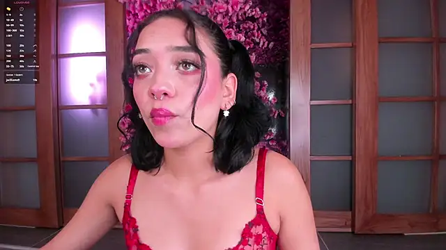 foxy hannah online show from April 11, 7:07 pm