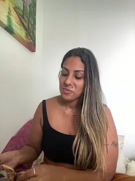 kifanyy online show from March 28, 2:38 pm