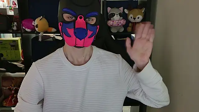 Snapshot of MellPUP chatting on April 7, 8:31 pm MellPUP online show from April 7, 8:31 pm