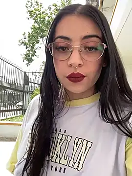 Morgana Pink online show from May 20, 4:02 pm