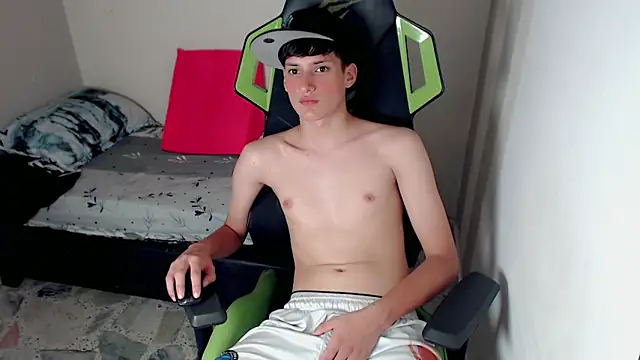 Pablito junior online show from April 14, 8:15 pm