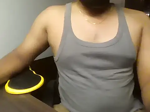 bigbuldgee online show from April 6, 7:15 pm