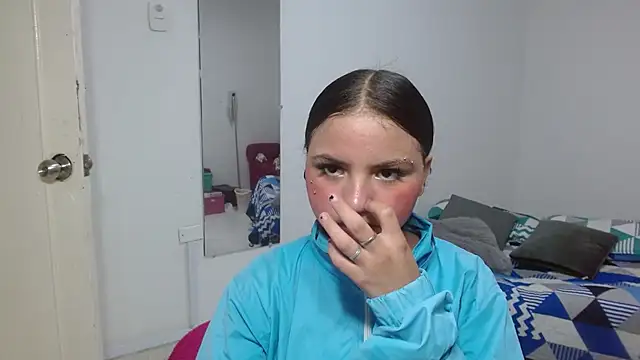 Snapshot of kimmyfuckass chatting on July 8, 6:34 pm kimmyfuckass online show from July 8, 6:34 pm