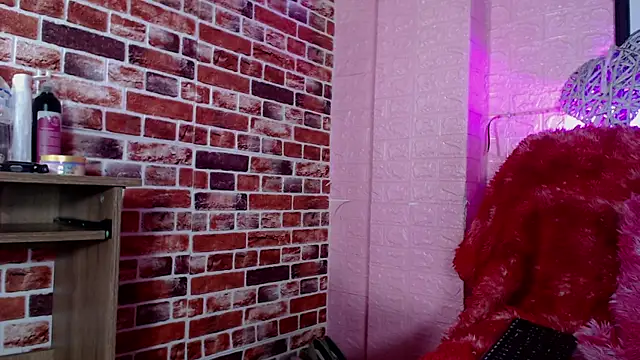 Denise Diaz online show from April 14, 3:56 am