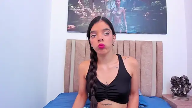 Snapshot of Thalia_parkerr_ chatting on May 16, 12:48 pm Thalia parkerr online show from May 16, 12:48 pm