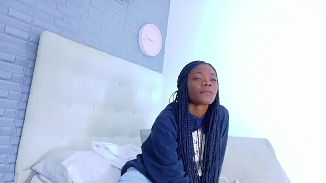 pervert shydoll1 online show from April 23, 2:57 am