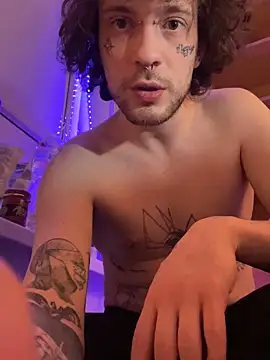 Snapshot of vexhlib chatting on March 3, 9:42 pm vexhlib online show from March 3, 9:42 pm