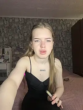 KayShaw online show from March 31, 6:25 am