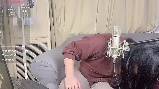 Tavie1744 online show from March 13, 12:56 pm