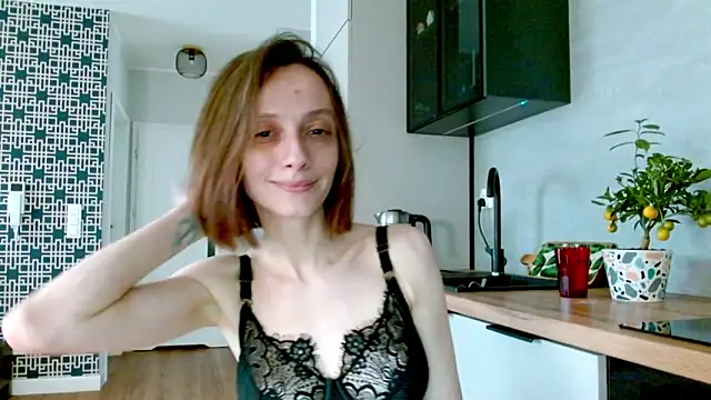 Snapshot of misssweet chatting on June 8, 4:07 pm misssweet online show from June 8, 4:07 pm