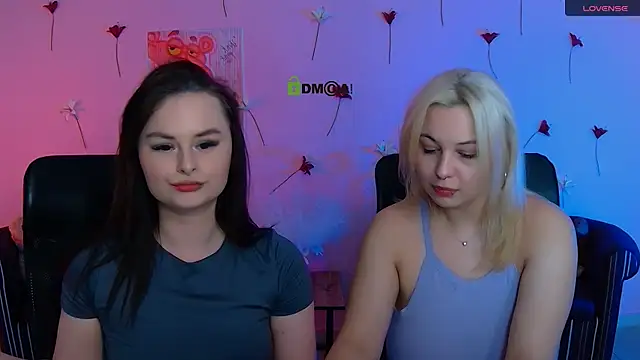 Snapshot of miss_courtney_ chatting on May 9, 8:52 am miss courtney online show from May 9, 8:52 am