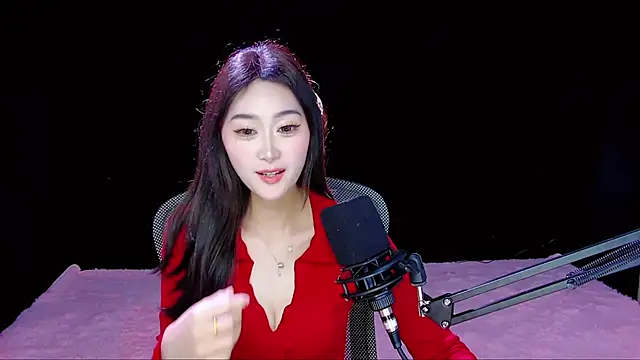 Snapshot of Tili-668 chatting on March 7, 2:30 am Tili-668 online show from March 7, 2:30 am