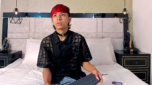 ChritianDowney online show from March 23, 10:47 pm