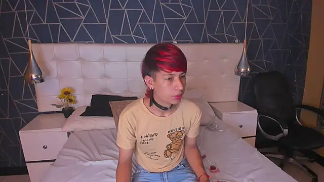 ChritianDowney online show from March 29, 2:00 am