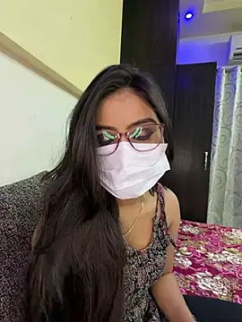 nikki catz online show from March 11, 4:13 pm